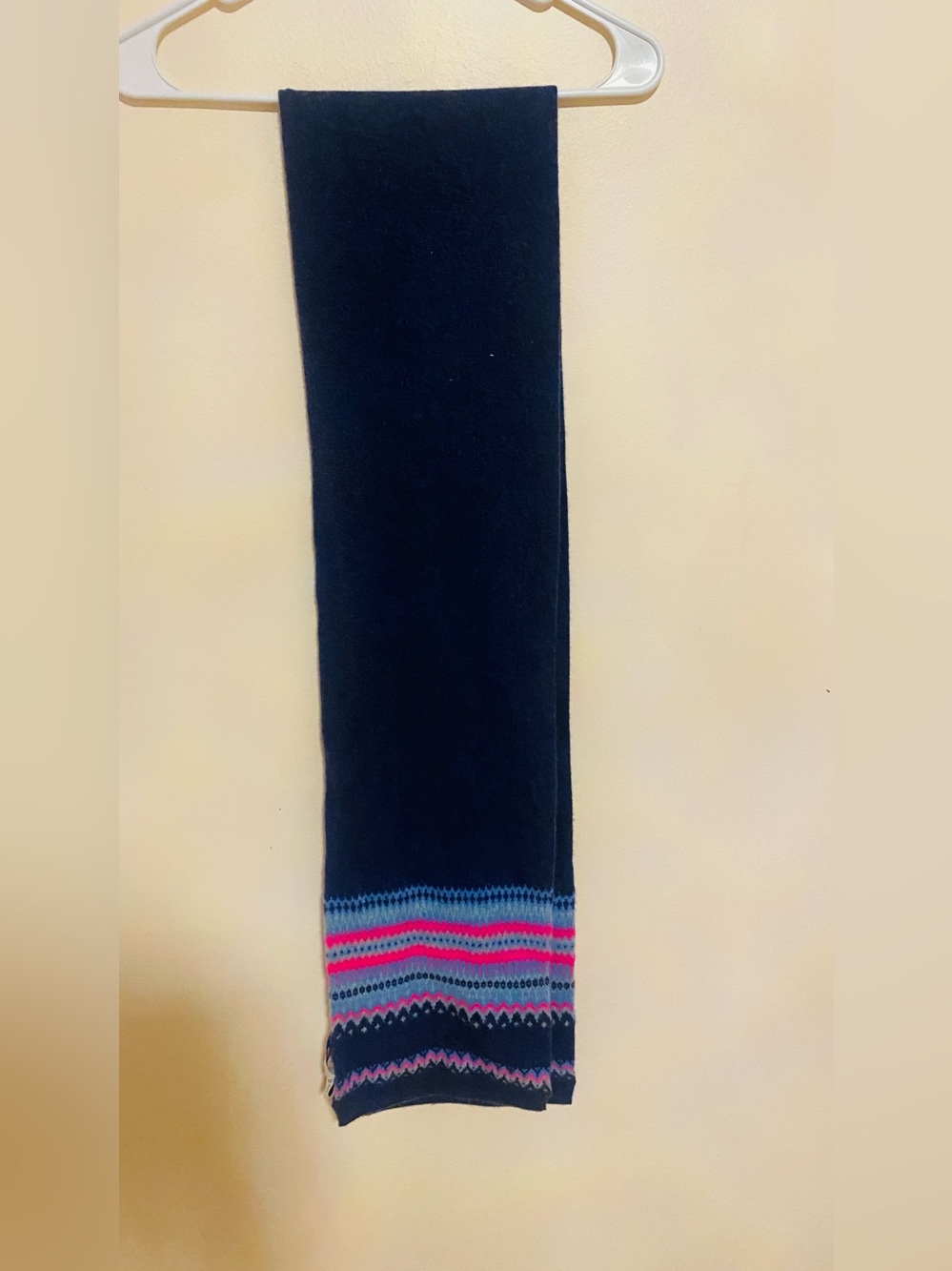 Vineyard Vines cashmere scarf